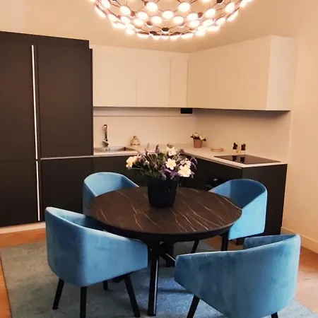 Bianca House נאפולי